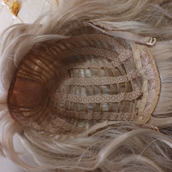 🍬 FUN WIG - Picture 5 of 5